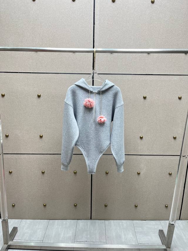 Chain floral embellished jumpsuit! Cotton Sml DDD