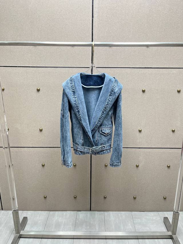 Alai Hooded Denim Jacket! Cotton Sml DDD