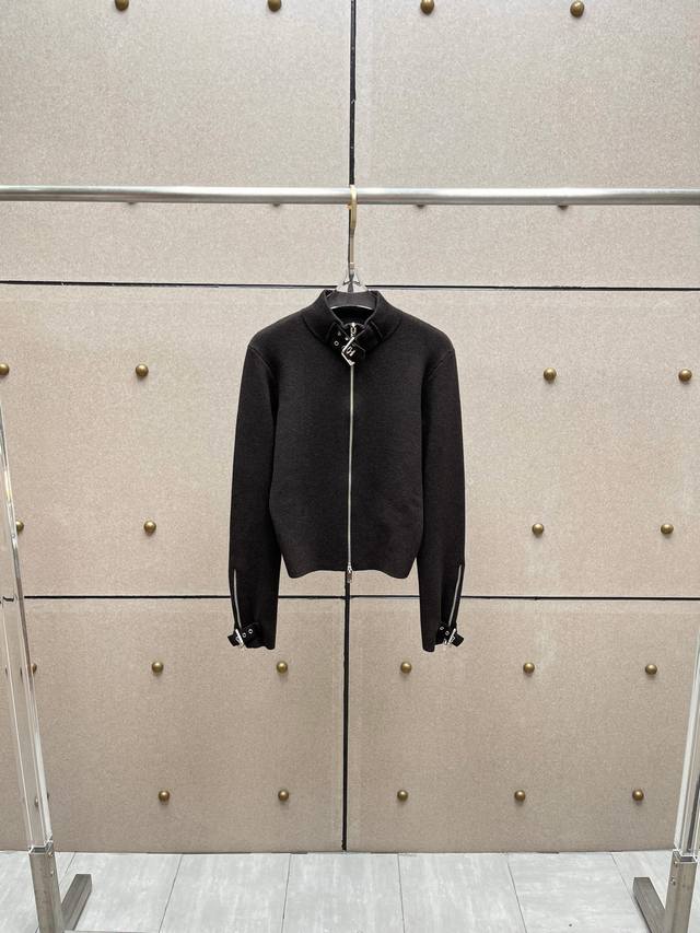 Magda Zippered Knit Sweater! Sml DDD