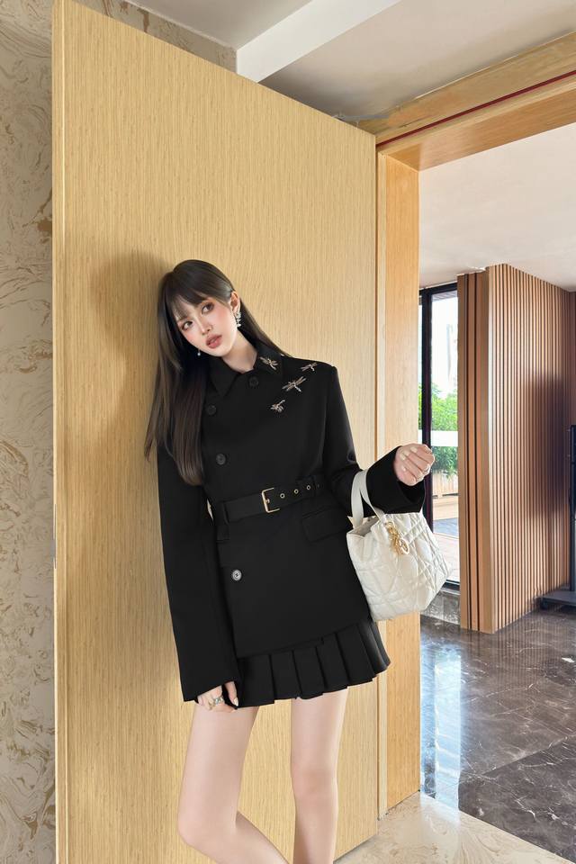 25 Autumn/Winter New Heavy-Duty Dragonfly Embroidery Waist-cinching Belt Long-Sl