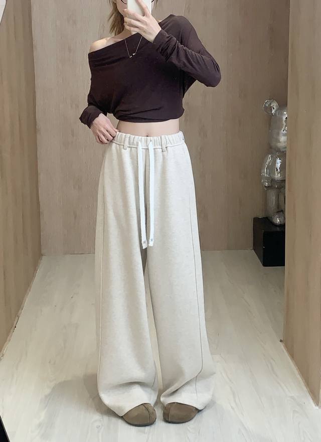 Hot Selling Double C Rhinestone Drawstring Casual Pants High-quality fabric, sof