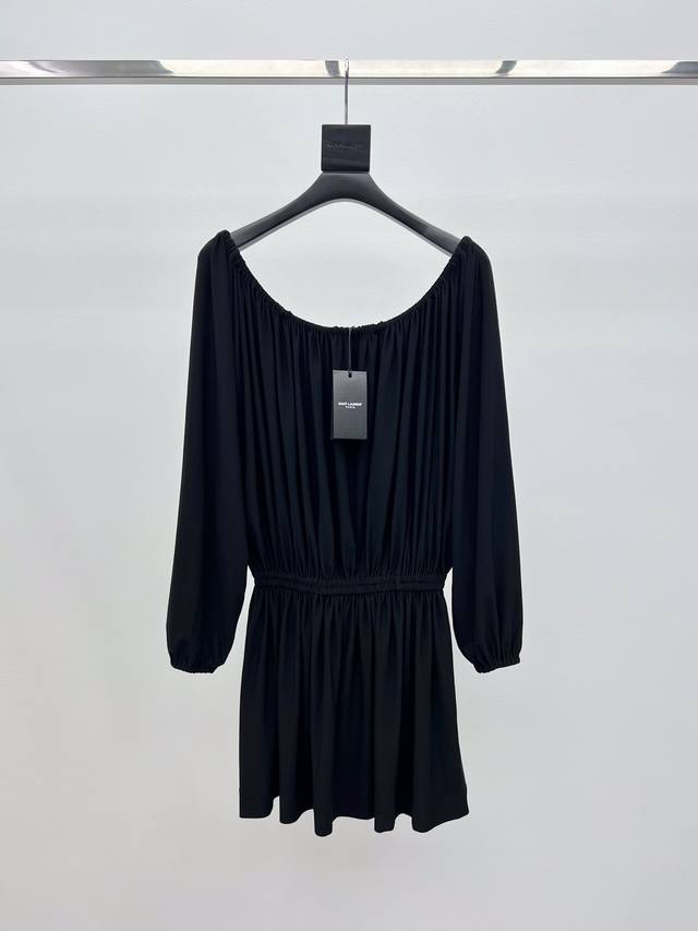 Saint Lauren* Off-the-shoulder dress There are countless little black dresses, b