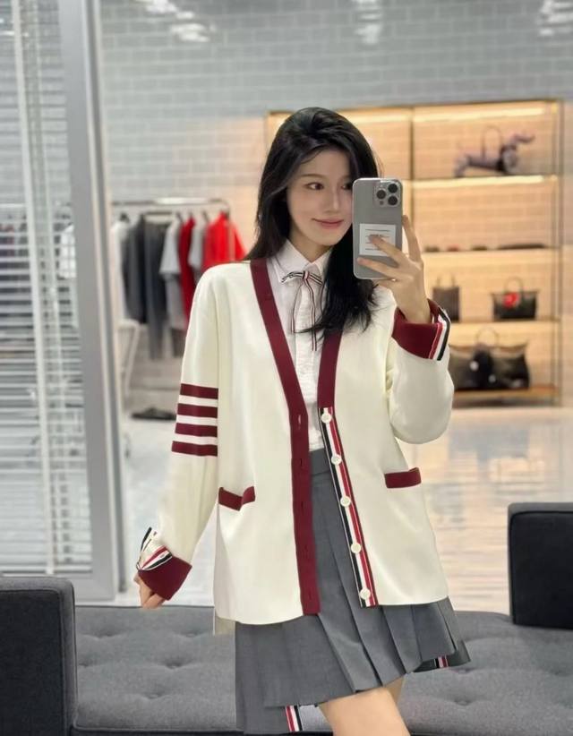 Original Tb 2025 Early Autumn New Fashionable College Style Casual Loose Color