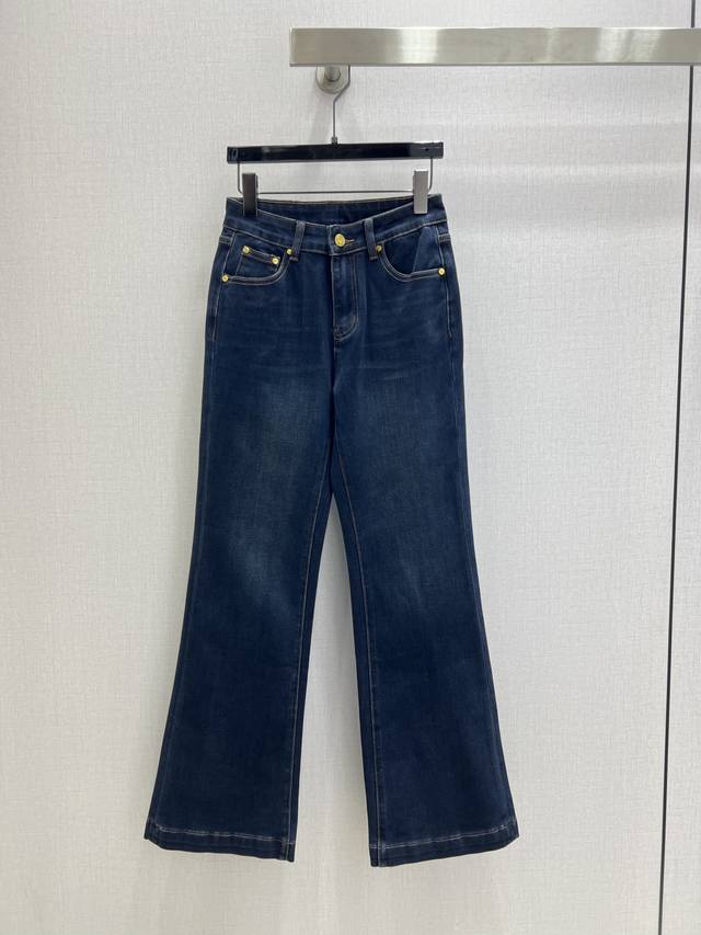 Highly recommend Chane*2025 Autumn/Winter New Versatile Flared Jeans. Flared cu