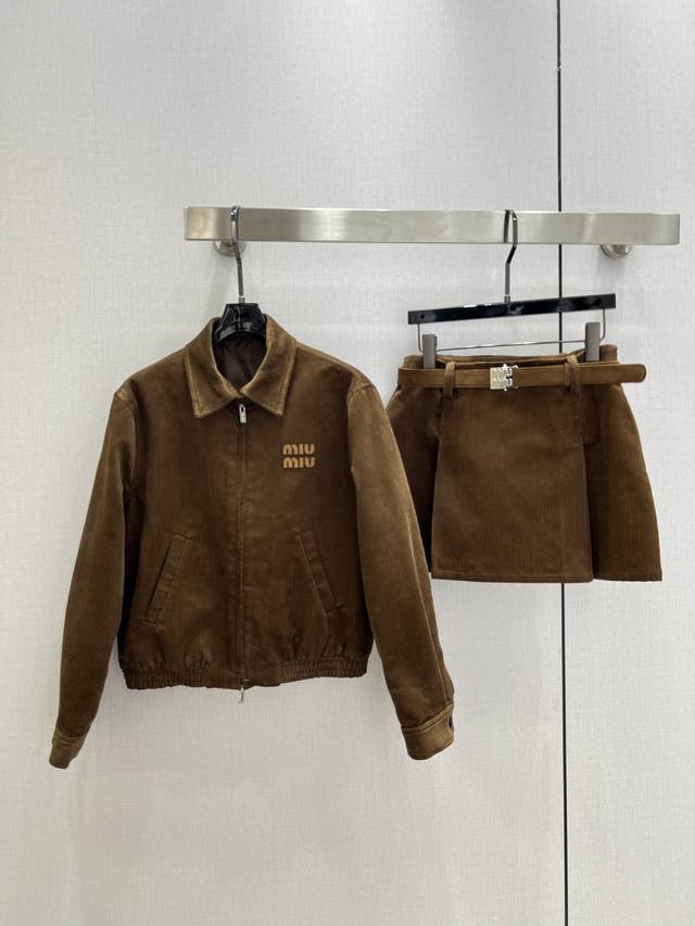 Highly recommend Miu* 2025 Early Autumn/Winter Collection New Corduroy Lapel Ja