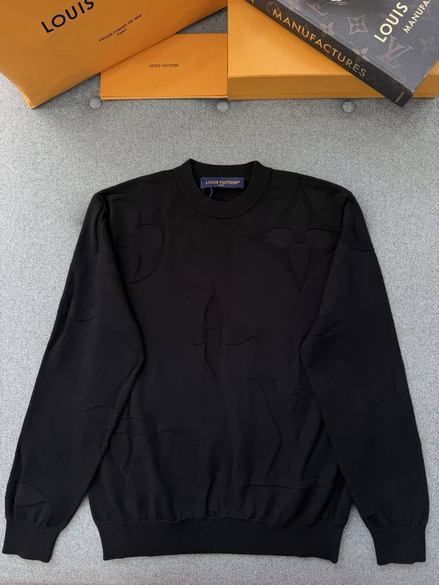 New Arrival Cotton Long-Sleeve Crew Neck Shirt The best base layer for this fall