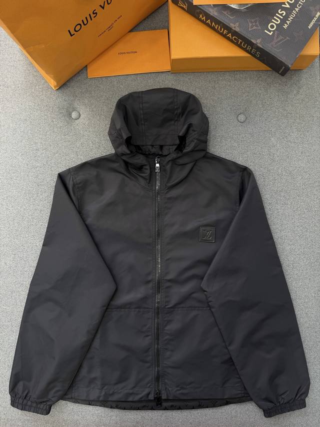 New Arrival Nylon Reversible Windproof Jacket The most classic reversible windpr