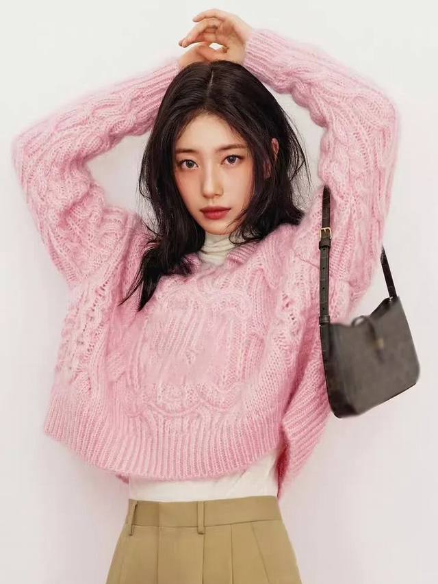 New Arrival! Latest Ce 25New High-Proportion Mohair Arc de Triomphe Logo Collar