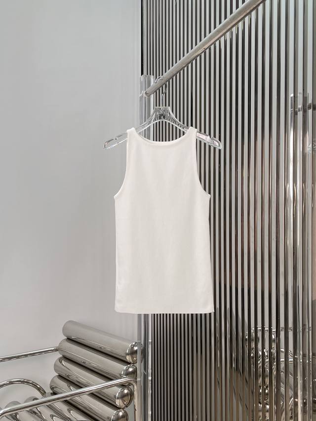 Real photos! Latest Miu 25New letter jacquard knit vest. Sizes: S, M, L. DDD