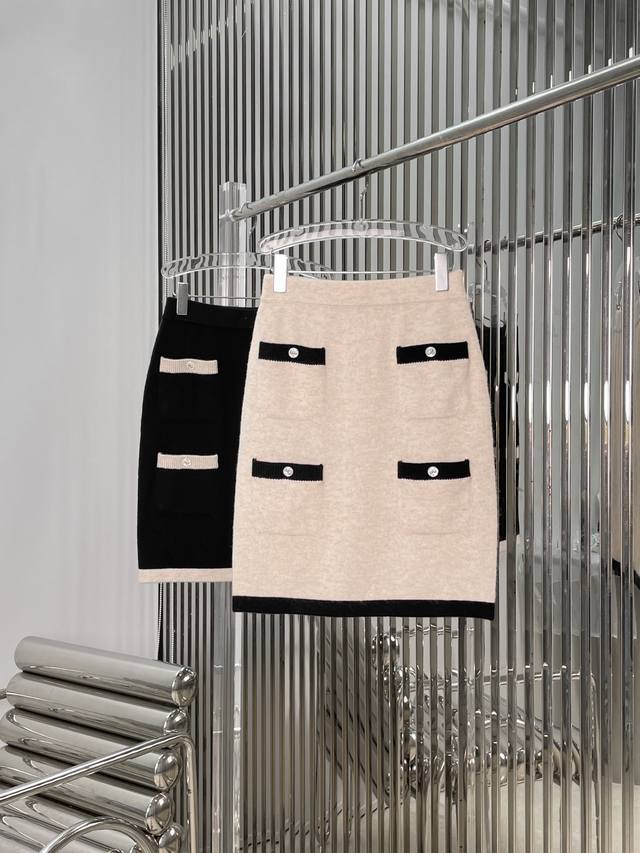 Real photos! Latest Ch 25 New Chanel-style cashmere knit cardigan + skirt. Color