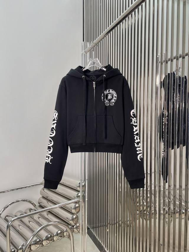 Real photos! Latest Ch 25New Cropped Hooded Sweatshirt in collaboration with Chl