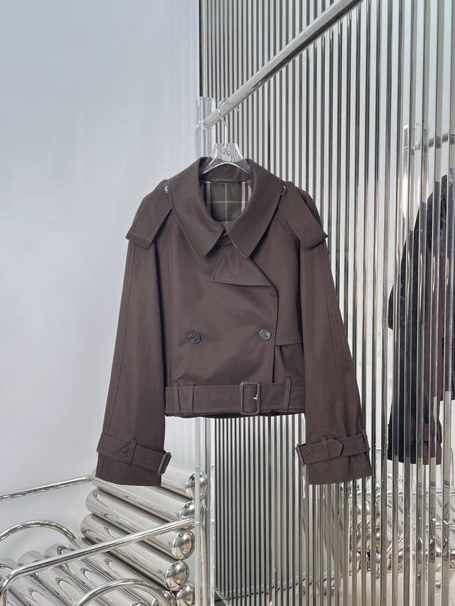 Real photos! Latest Bbr 25 New purple classic short trench coat. Sizes: S, M, L.