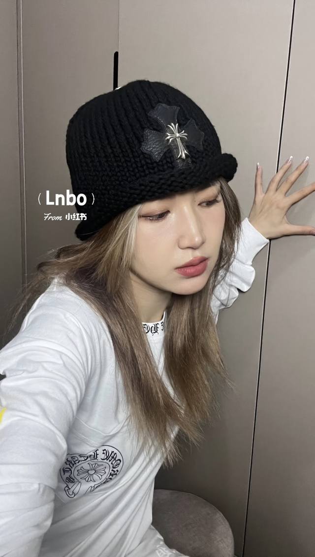 New Arrival! Latest Ch 25New Silver-Plated Cross-Patterned Leather and Wool Bean