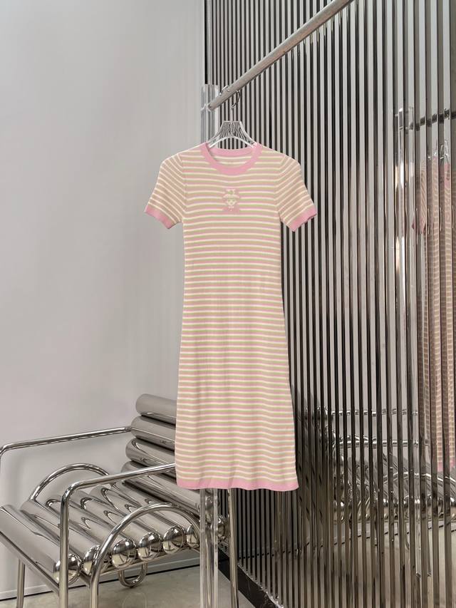 Real photos! Latest Ch 25 New Cartoon Jacquard Striped Knit Dress. Sizes: S, M,