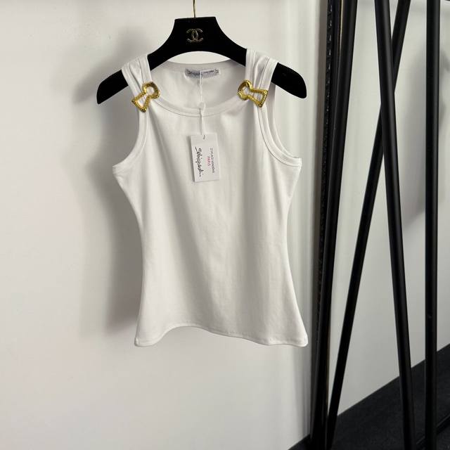 Style No. 20257683 Schiaparelli* New Metal Keyhole Pin Decorated Slim Fit Vest,