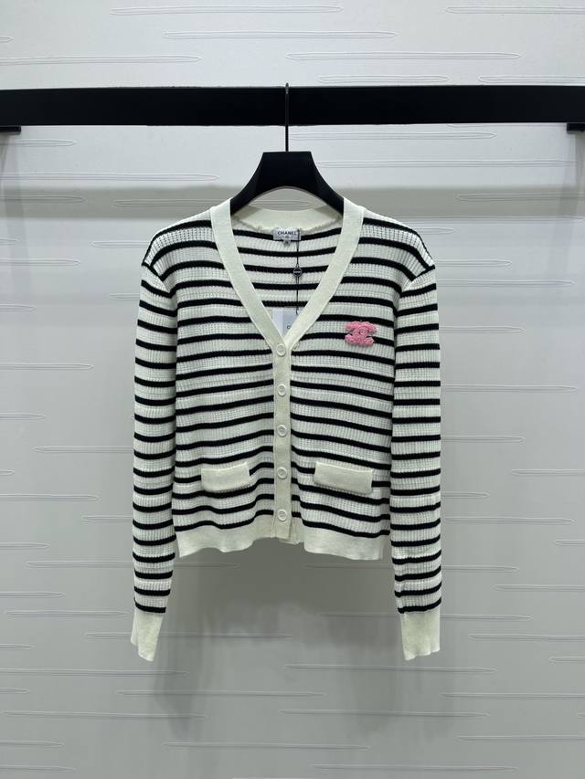 New Arrival! High-Quality Original Chanel* 2025 Autumn/Winter Collection! Strip