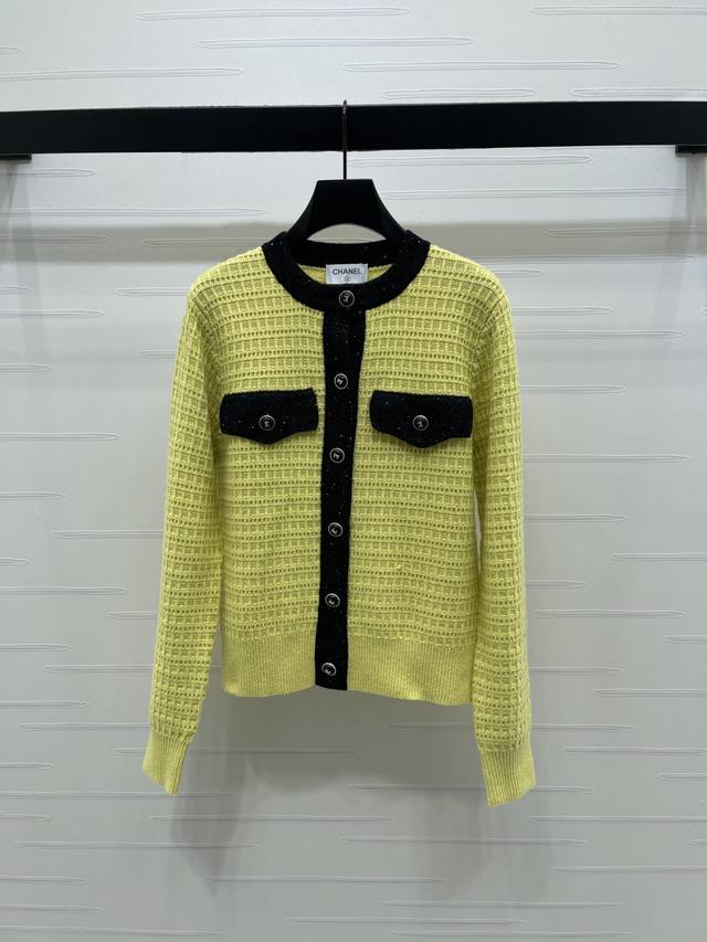 New Arrival! Original High-Quality Chane* 2025 Autumn/Winter Collection! Color-