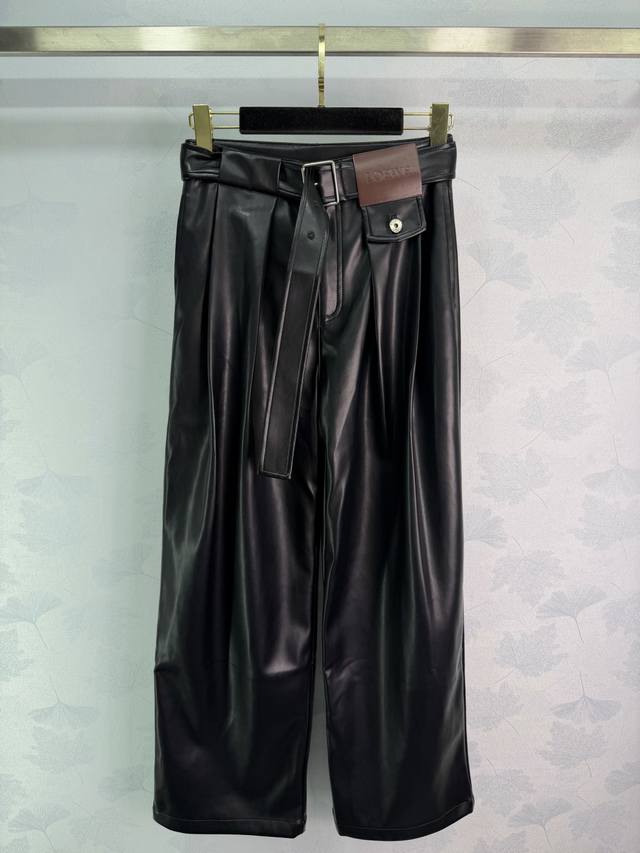 Loew*2025 Autumn/Winter New Belted Wide-Leg Leather Pants! Made of custom import