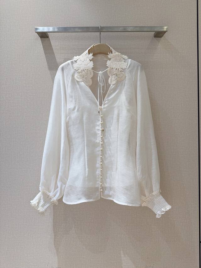 Zimmerm*A*N*N New Arrival! Creamy white lace-trimmed shirt top. The neckline fea