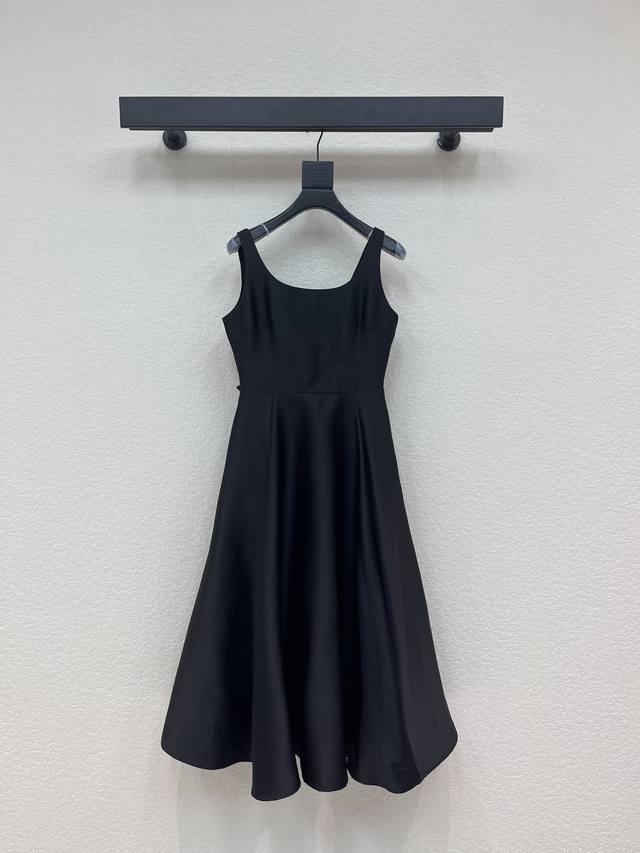 Dio* Autumn/Winter New Arrival: Hepburn-Style Sleeveless Mini Dress with Back Bo