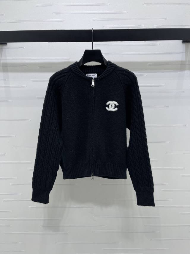 New Arrival! High-Quality Original Chanel* 2025 Autumn/Winter Collection! Crew