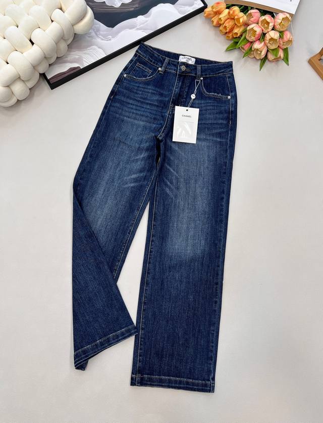 Chanel 25Ss Autumn/Winter New Arrival, Embroidered Double C Letter Back Pocket,