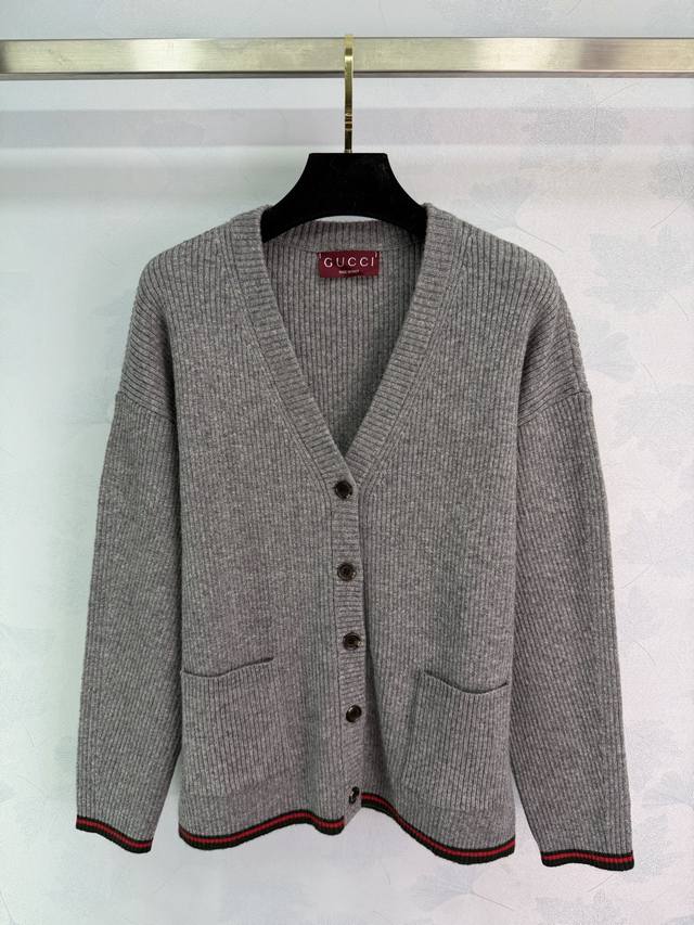 Guc*I 2025 Early Autumn New Solid Color Knit Cardigan! Custom Yb wool knit mater