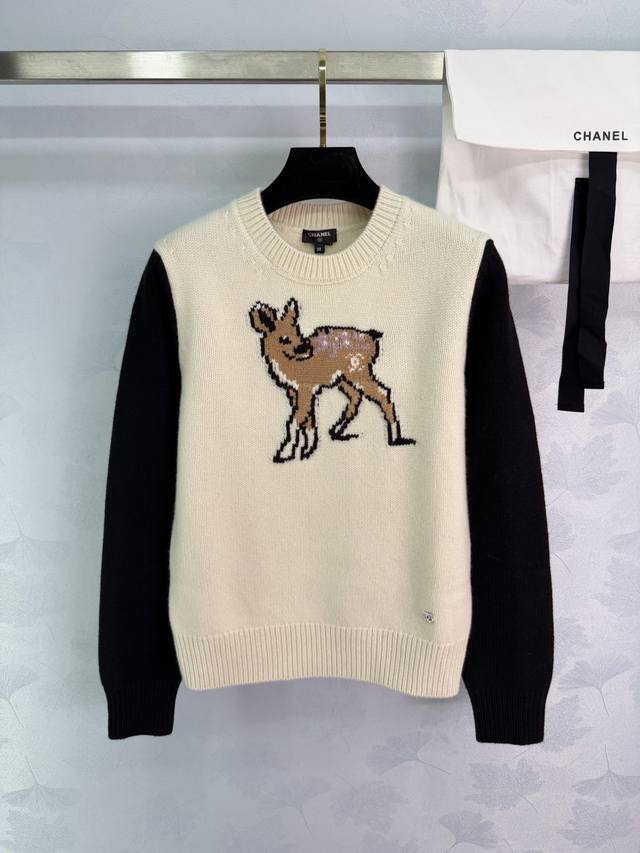 Ch*25N Ski Collection Deer Sweater, made from soft, skin-friendly, and warm wool