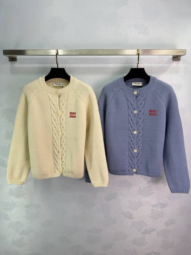 Miu*25 Autumn/Winter New Cable Knit Cardigan, soft wool blend, super comfortable