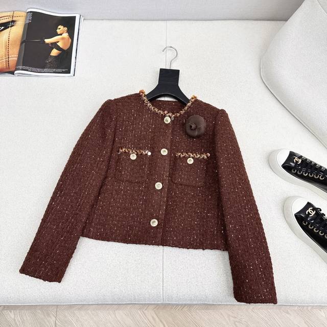 C's 25Ss Autumn/Winter Newest Chanel-Style Woven Tweed Jacket. Exquisite high-qu