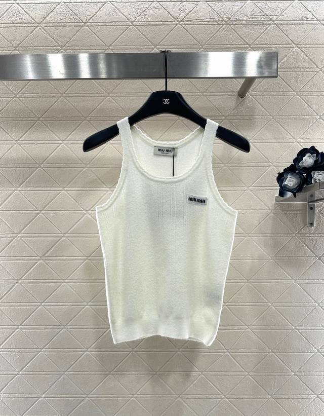 Miumi*2025 New Arrival Wavy Lace Knitted Vest Made with custom Yb cashmere yarn,