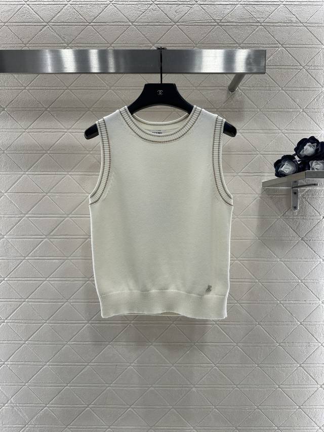 Chane*2025 New Arrival Knitted Vest Made with custom Yb cashmere yarn, the textu