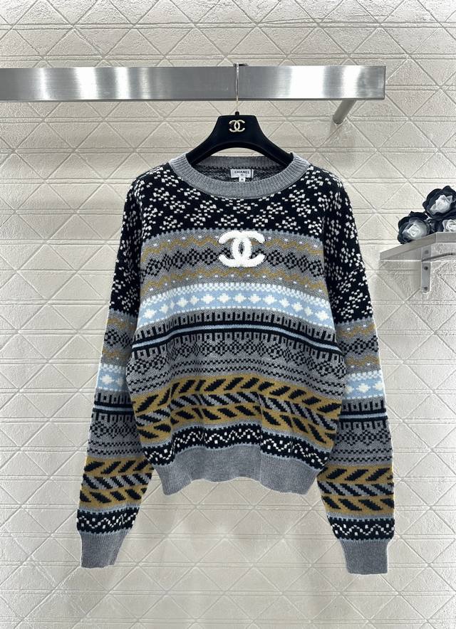 Chane*2025 New Arrival Heavy-duty Crochet Crew Neck Pullover Sweater Custom Yb w