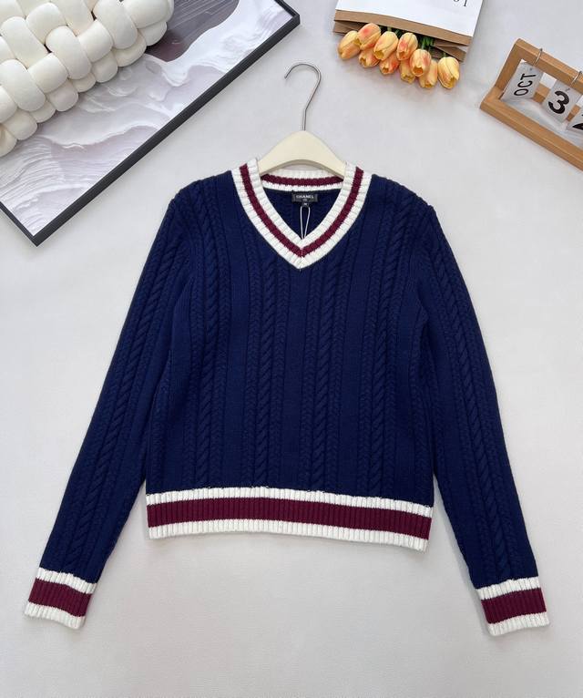 Chanel 2025 New Color-Blocked Cable Knit Striped Pullover Sweater. Made with cus