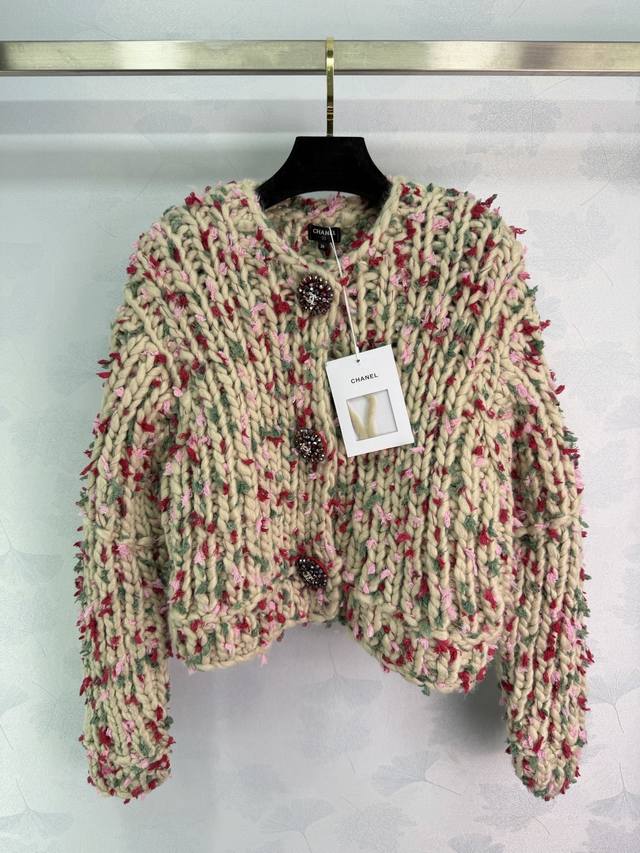 Ch*25 Autumn/Winter New Vintage Knit Cardigan: Off-white base with pink and gree