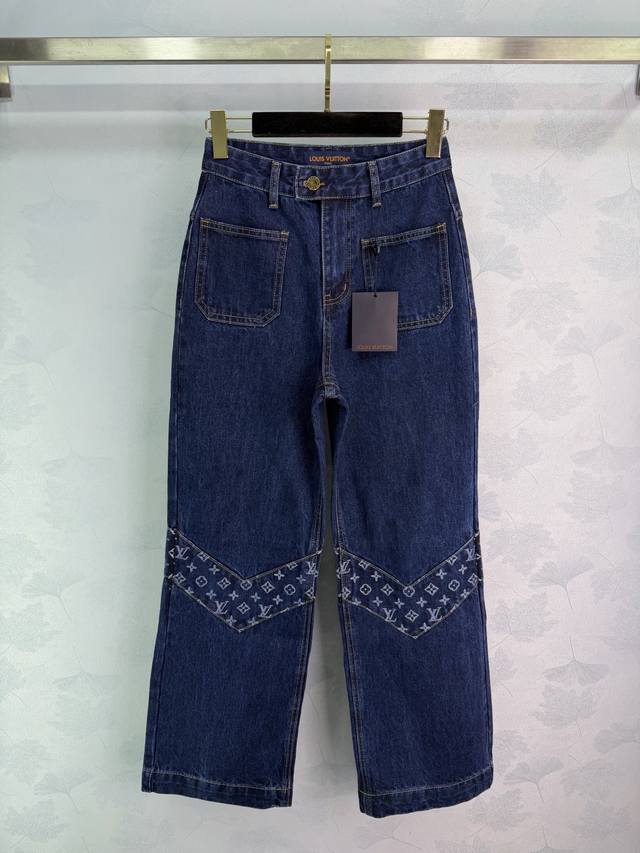 Lou*2026 Early Spring Collection Patchwork V-Shaped Logo Jeans. Featuring a deep