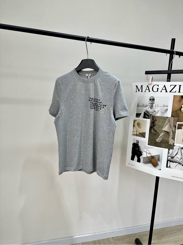 Loe Light Heather Gray Short-Sleeve T-Shirt with Cat Embroidery on the Back DDD.