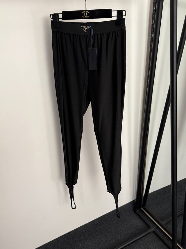 Style No. 20257879 prad* New metal triangle logo stretch slim-fit leggings with