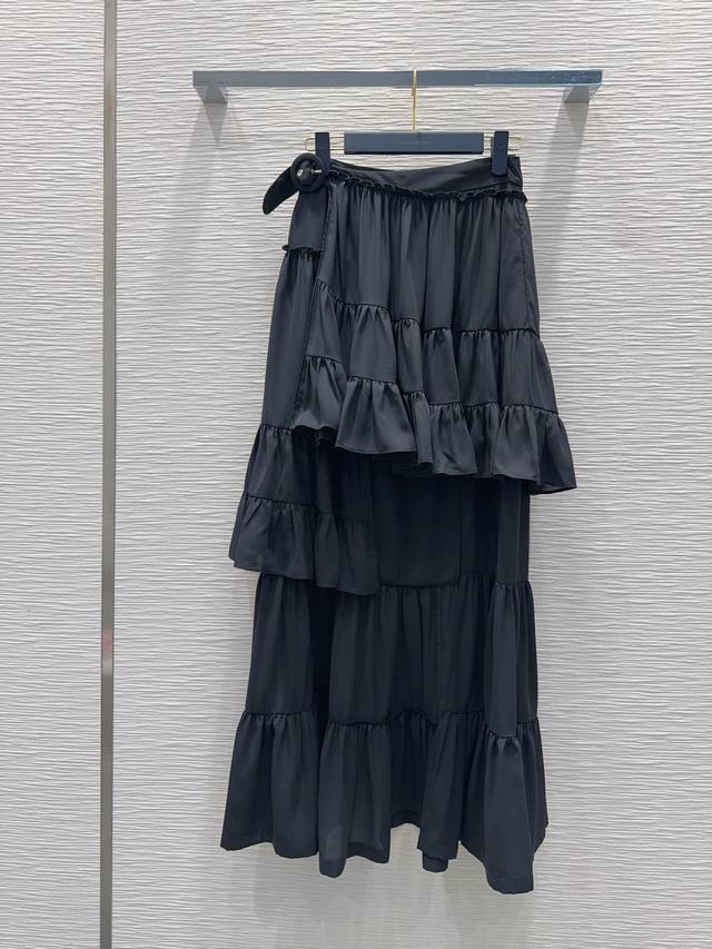 Louis Vuitto*2026 Early Spring New Arrival: High-low tiered cake skirt, sophisti