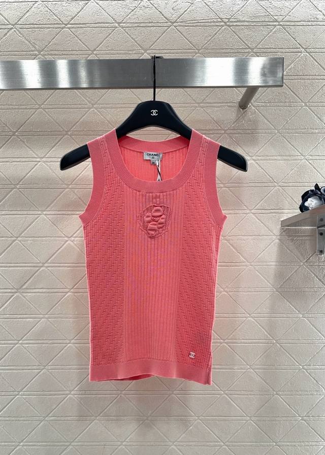 Chane*2025 New Arrival Camellia Knitted Vest Made with custom Yb cotton yarn, so