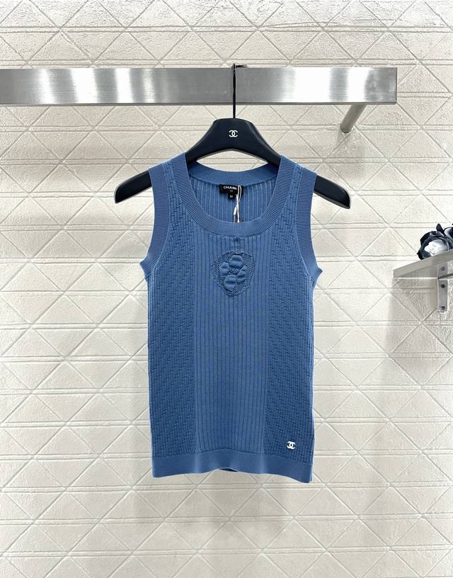 Chane*2025 New Arrival Camellia Knitted Vest Made with custom Yb cotton yarn, so