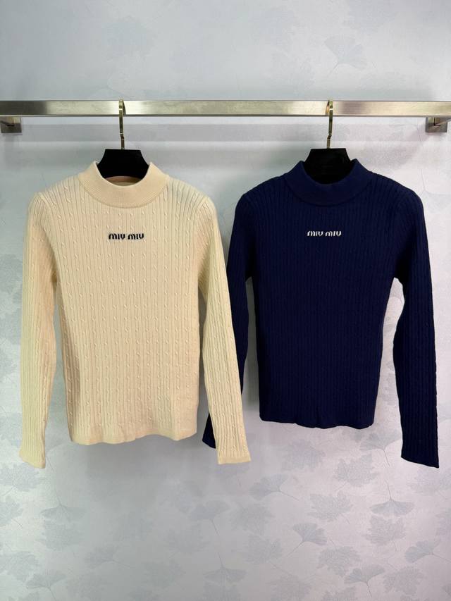 Miu*25 New Solid Color Wool Knit Long-Sleeve Top, featuring a classic Miu embroi