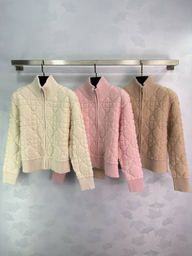 Dio*25 Autumn/Winter New Arrival Diamond Pattern Stand Collar Knit Cardigan. Mad
