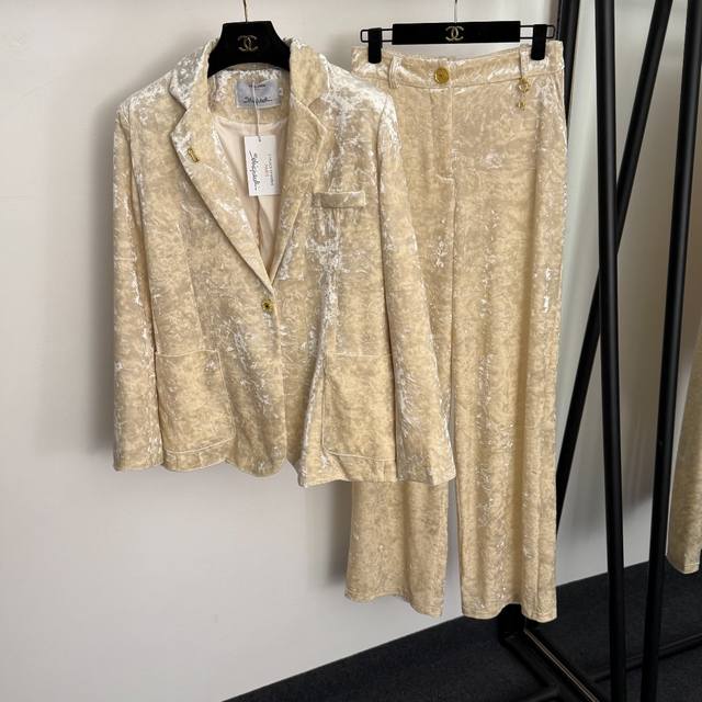 Style No. 20257819 Schiaparelli* New Velvet Suit, Rhinestone-embellished Velvet