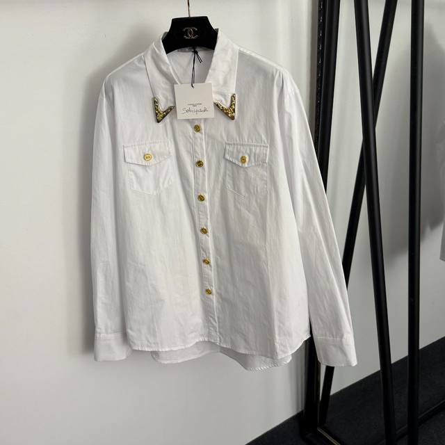 Style No. 20257684 Schiaparelli* New Gold Keyhole Gold Button Elegant and Versa