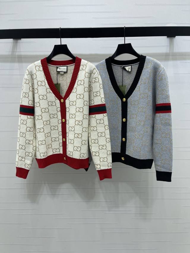 New Arrival! High-Quality Original GUCCC* 2025 Autumn/Winter New Collection! Go