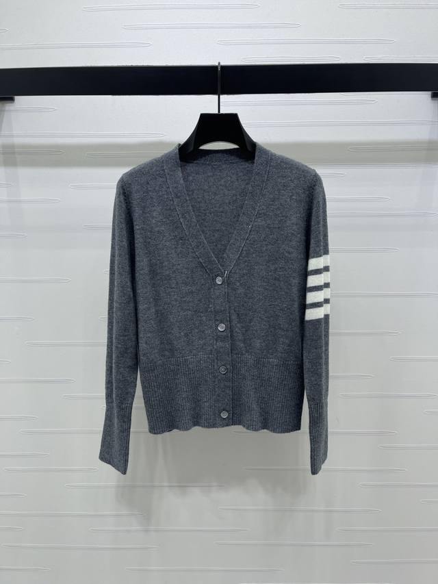 New Arrival! High-Quality Original Thom Browne* 2025 Autumn/Winter Collection!
