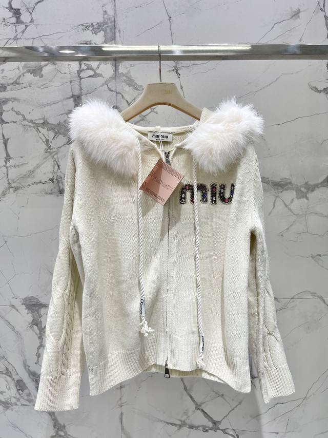 Miu Miu New Fur Collar Hooded Knit Cardigan This new Miu Miu fur collar hooded