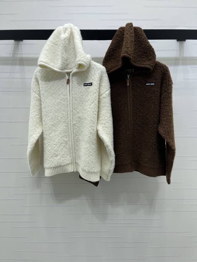 New Arrival: High-Quality Original Miu Mi* 2025 Autumn/Winter Collection! Hoode