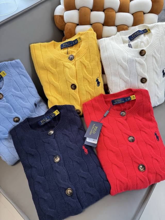 War Horse Cable Knit Cardigan Original Quality Scannable Label with Four-Part W